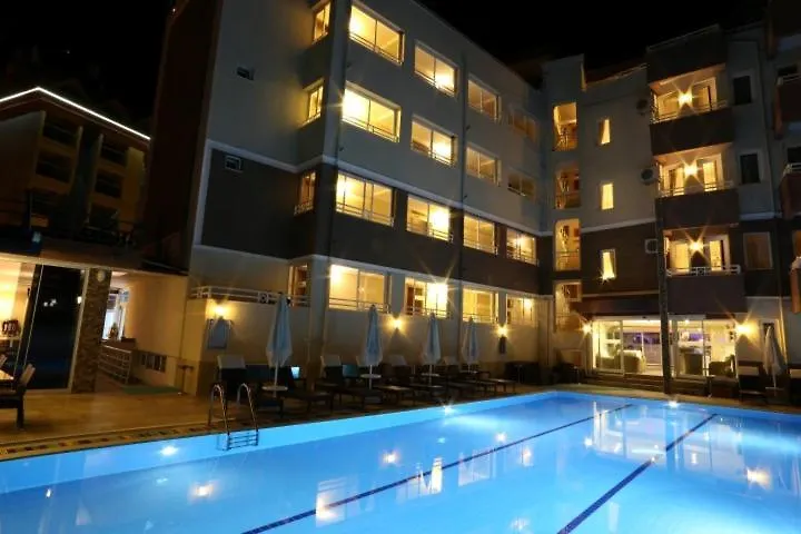 Comet Deluxe Hotel-1